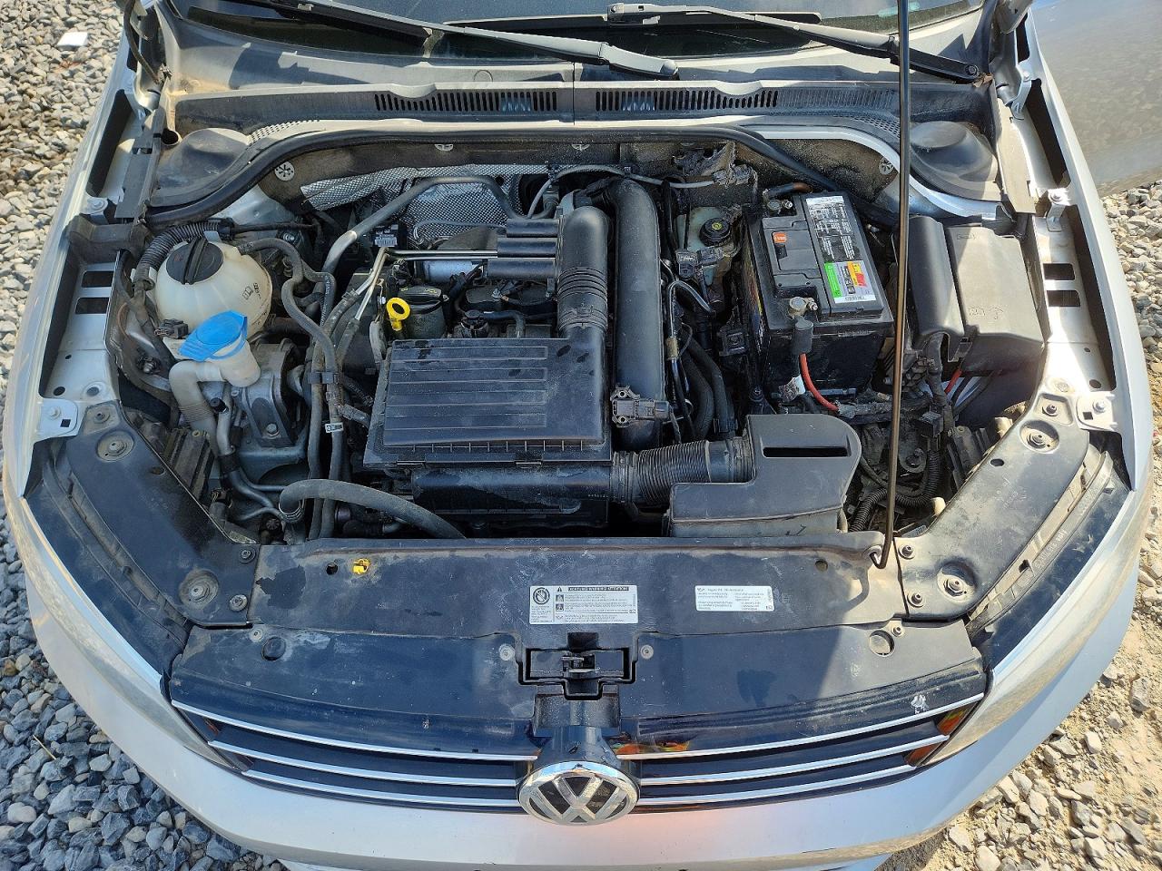Volkswagen Jetta S