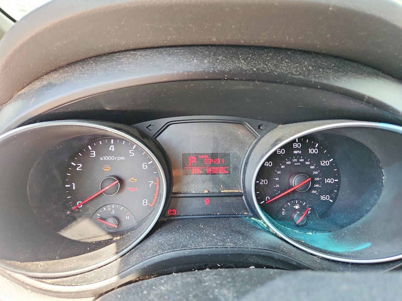 Kia Sedona Lx