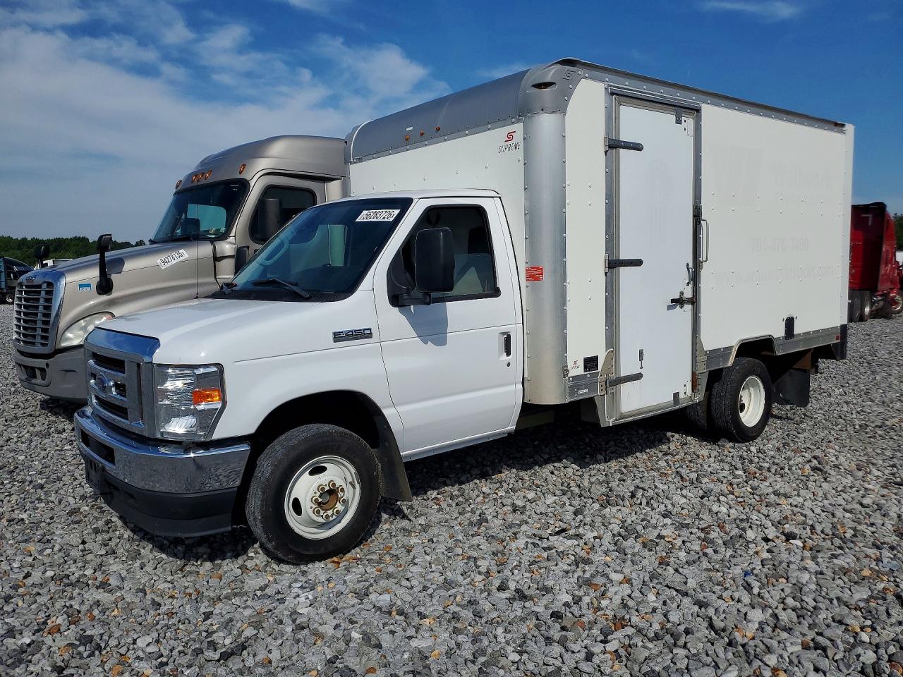 Salvage Ford Econoline Image