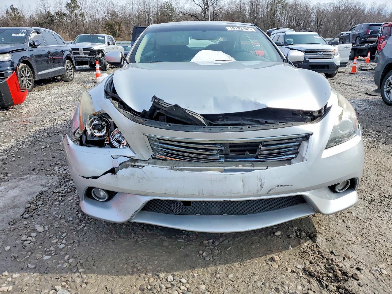 INFINITI G37 Conver Base