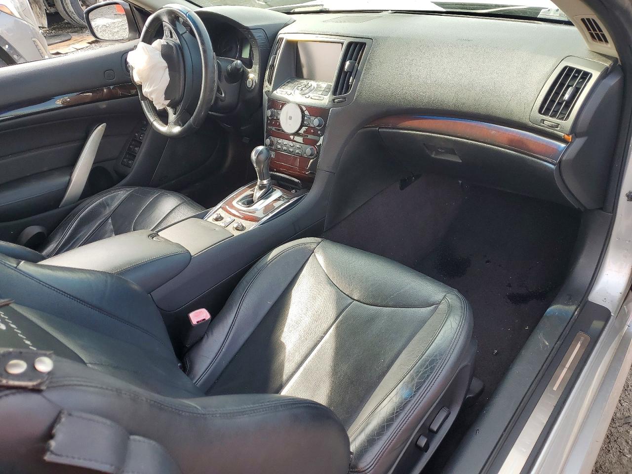INFINITI G37 Conver Base