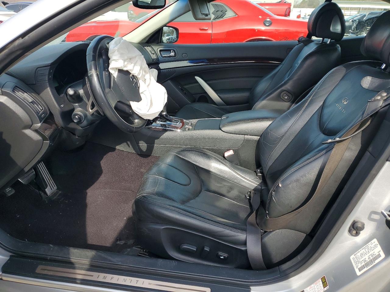 INFINITI G37 Conver Base