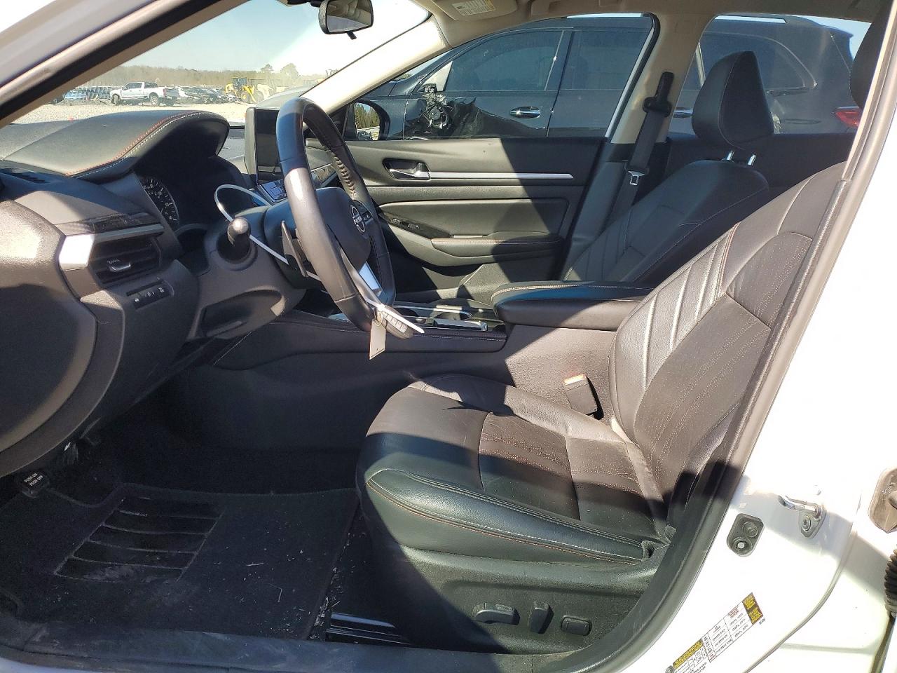 Nissan Altima Sr