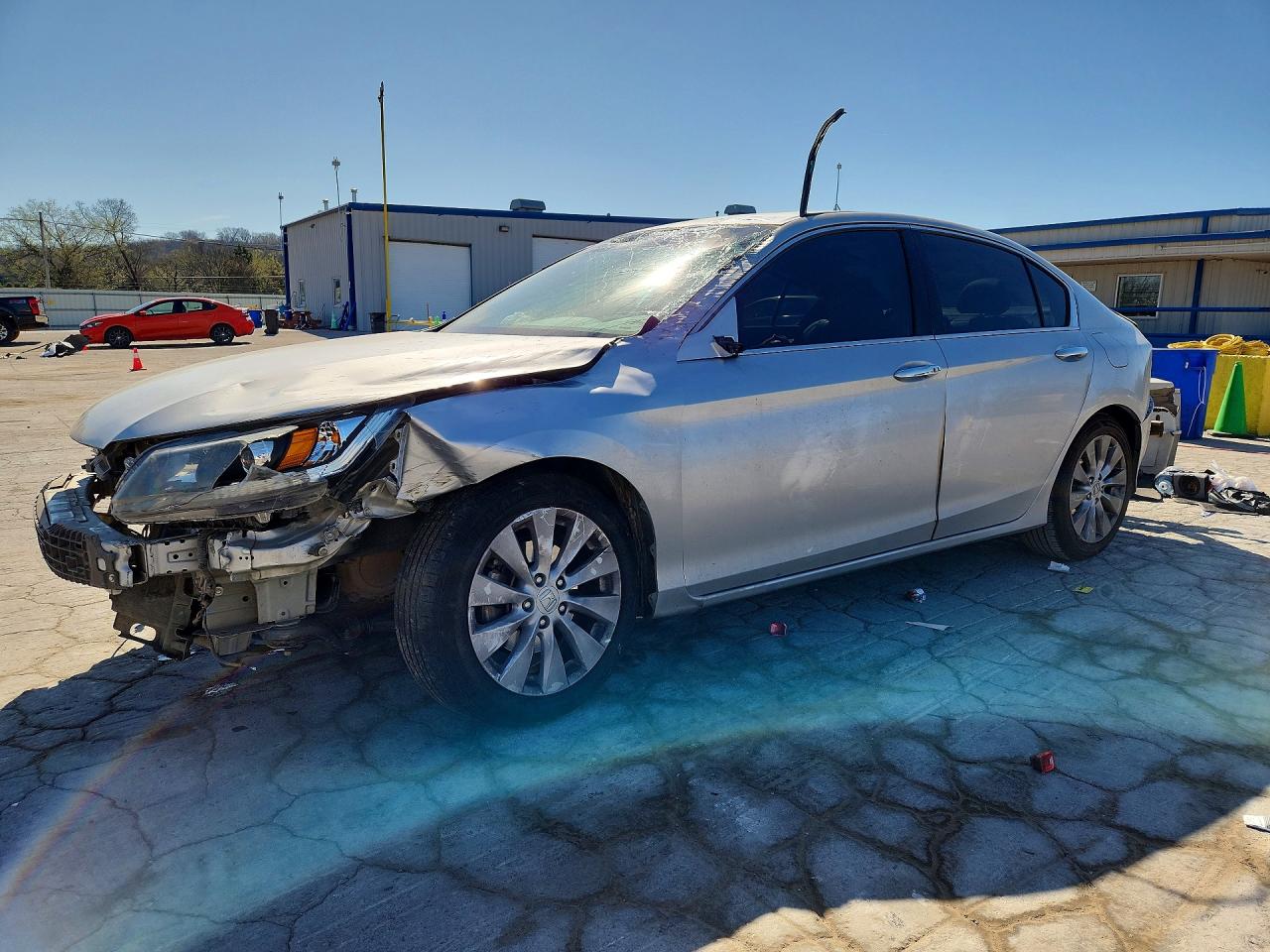Salvage Honda Accord Image