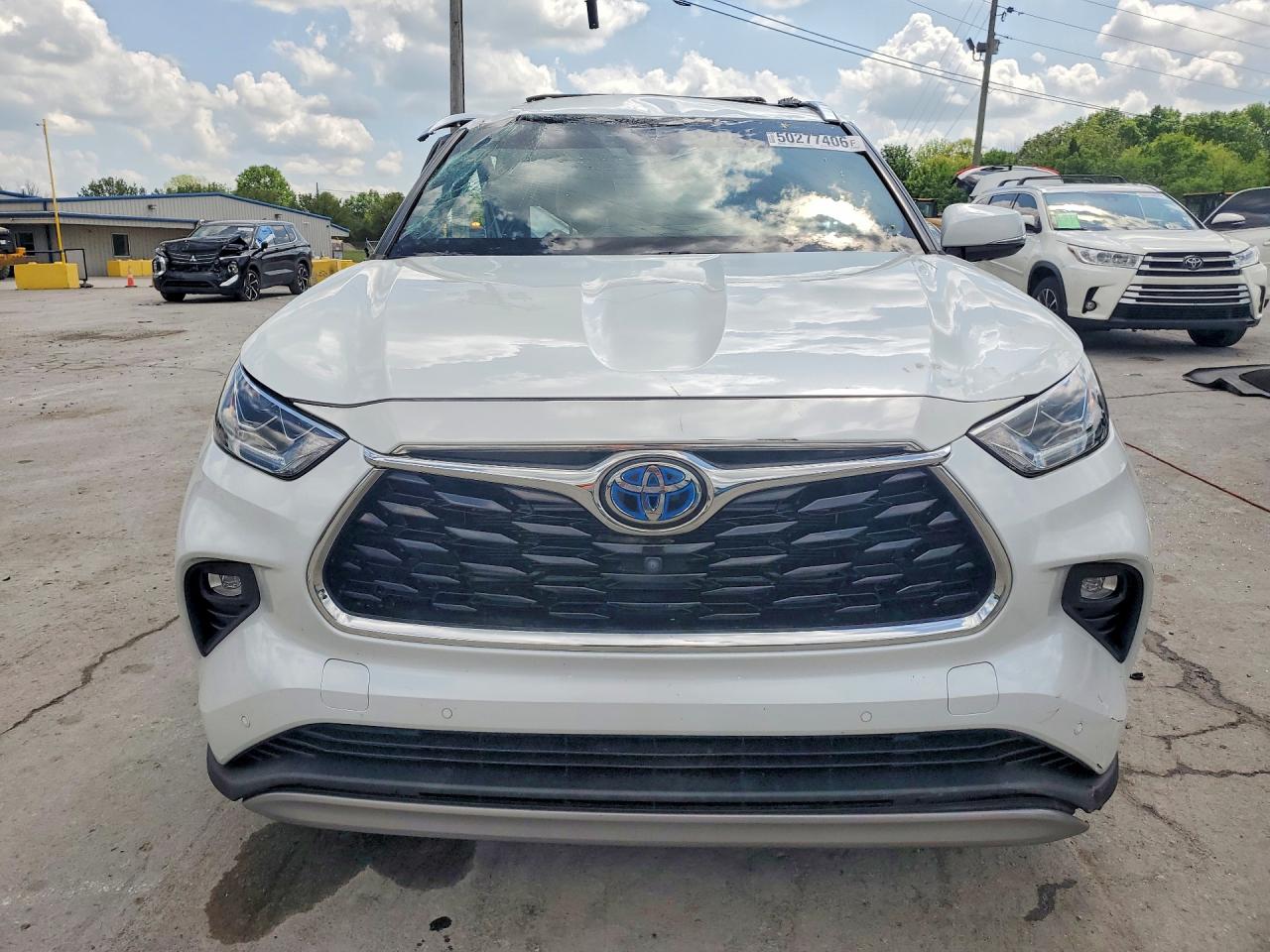 Toyota Highlander Hybrid Platinum