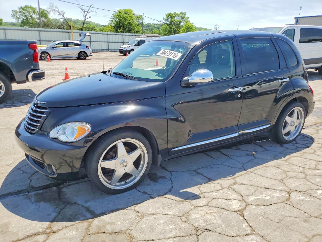 Salvage Chrysler PT Cruiser Image