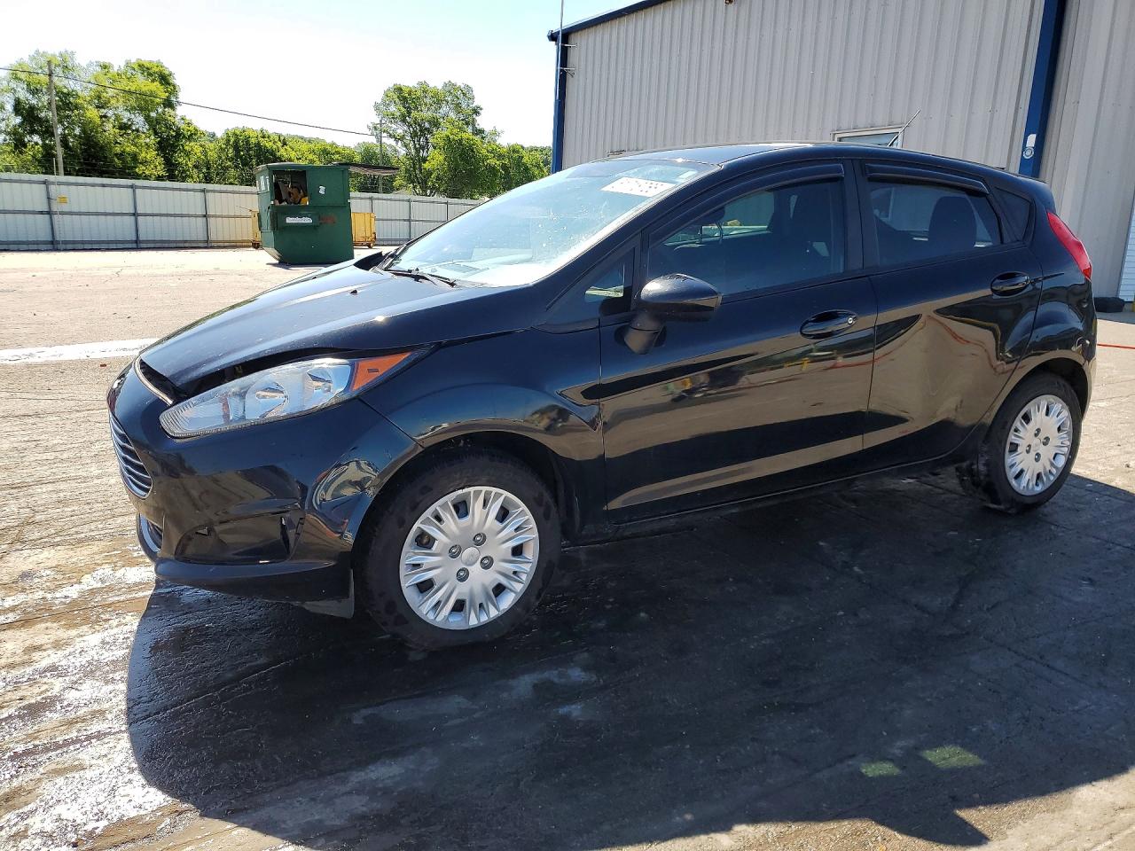 Salvage Ford Fiesta Image