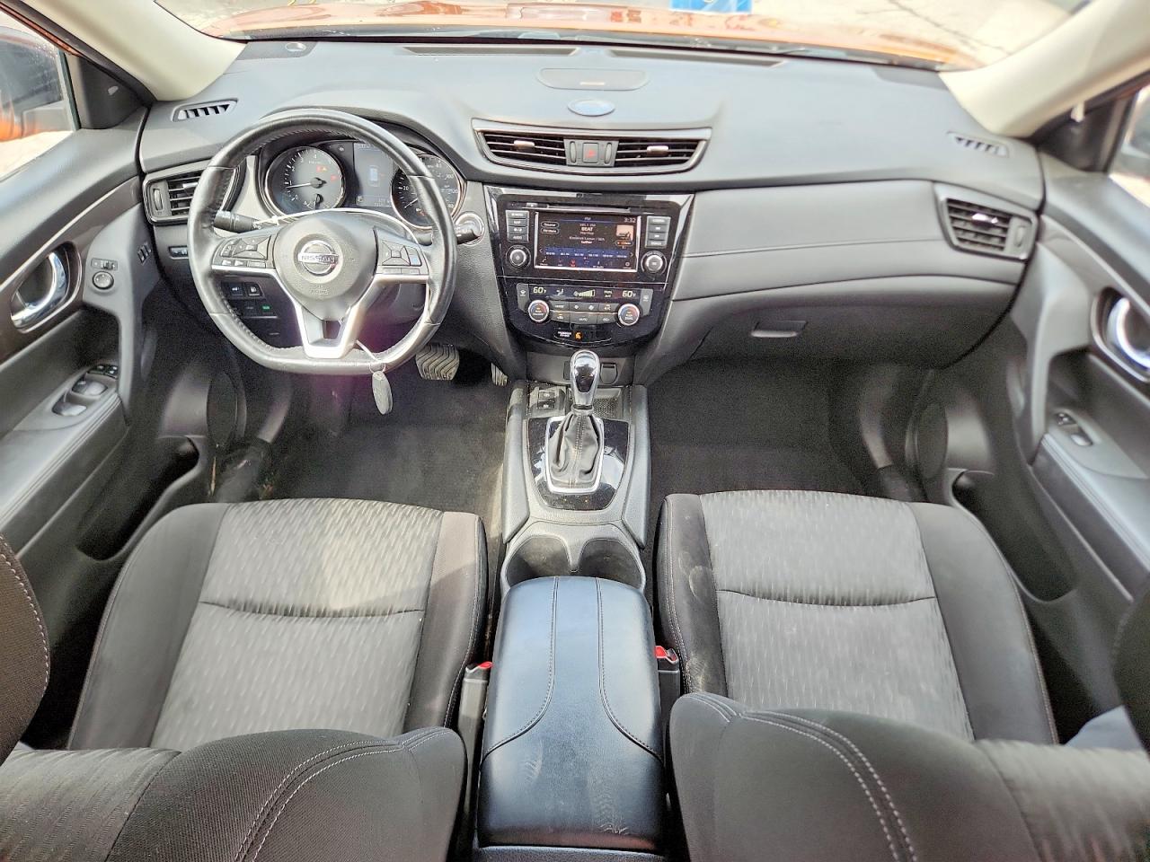 Nissan Rogue Sv