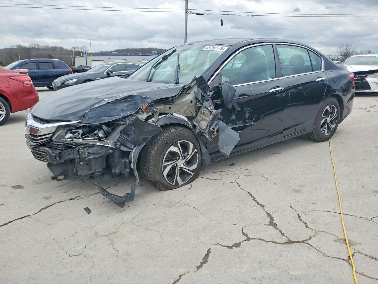 Salvage Honda Accord Image