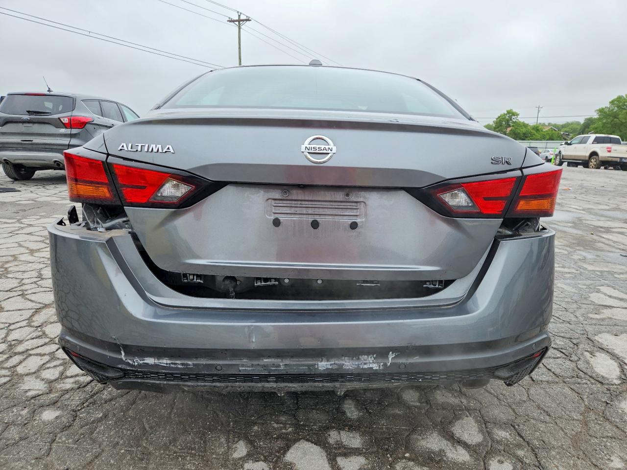 Nissan Altima Sr