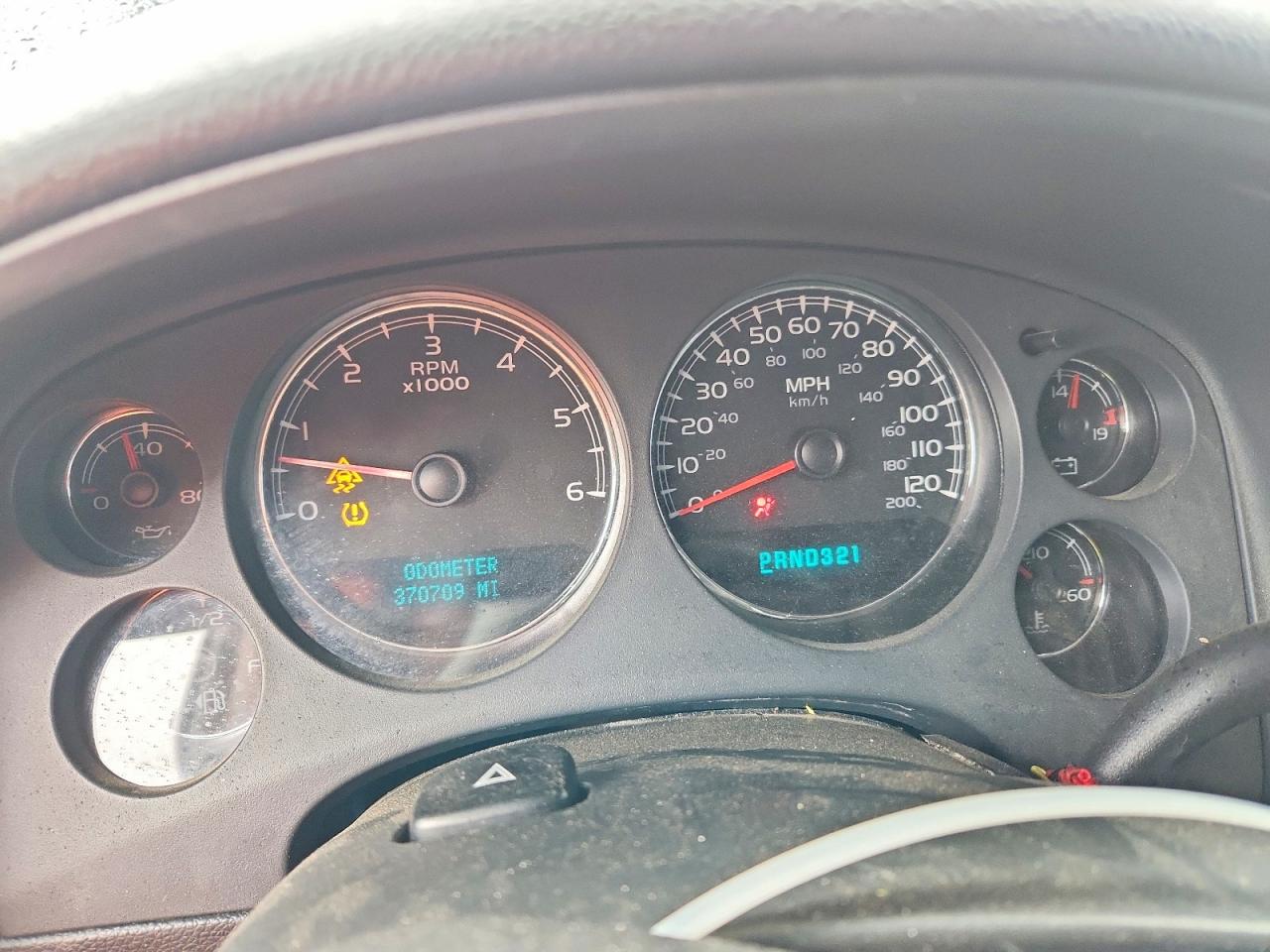 Chevrolet Suburban C1500