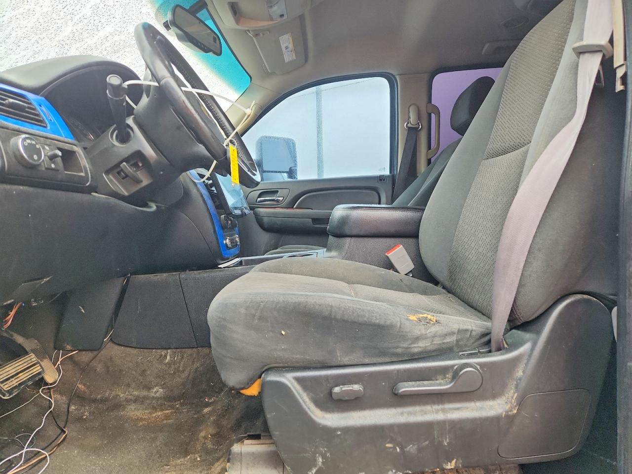 Chevrolet Suburban C1500