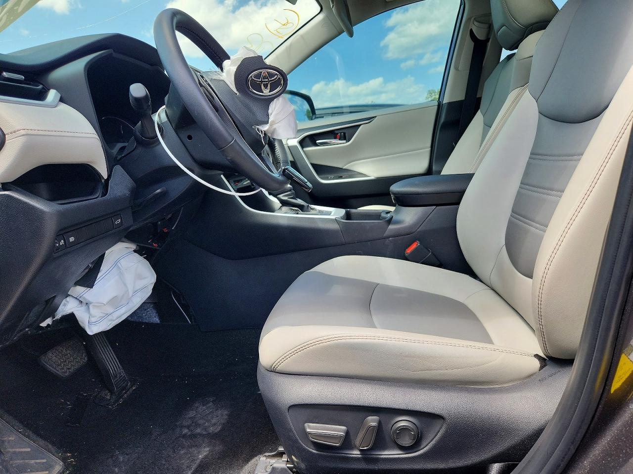 Toyota RAV4 Xle Premium