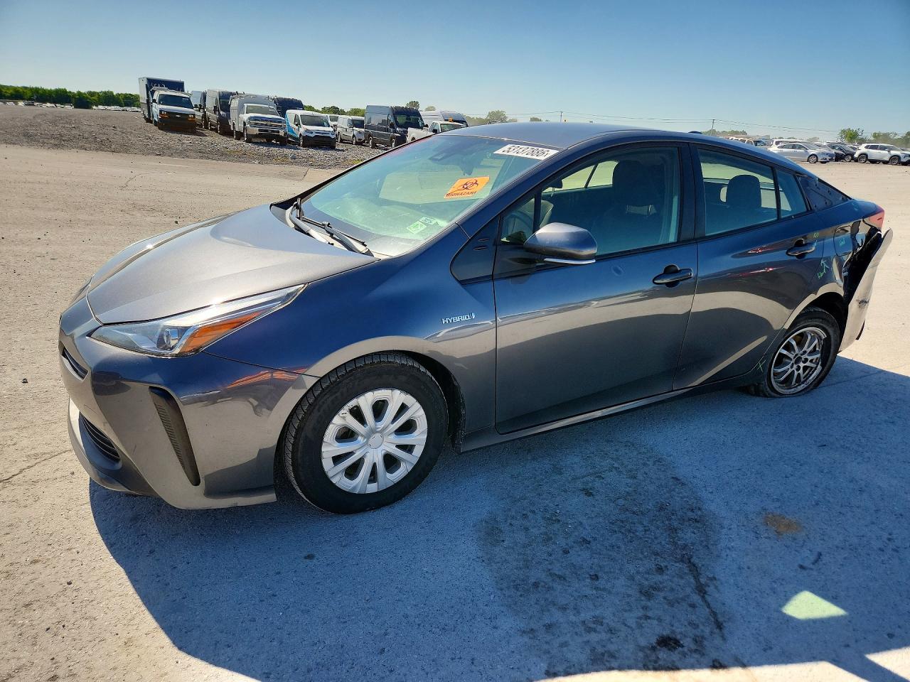 Salvage Toyota Prius Image