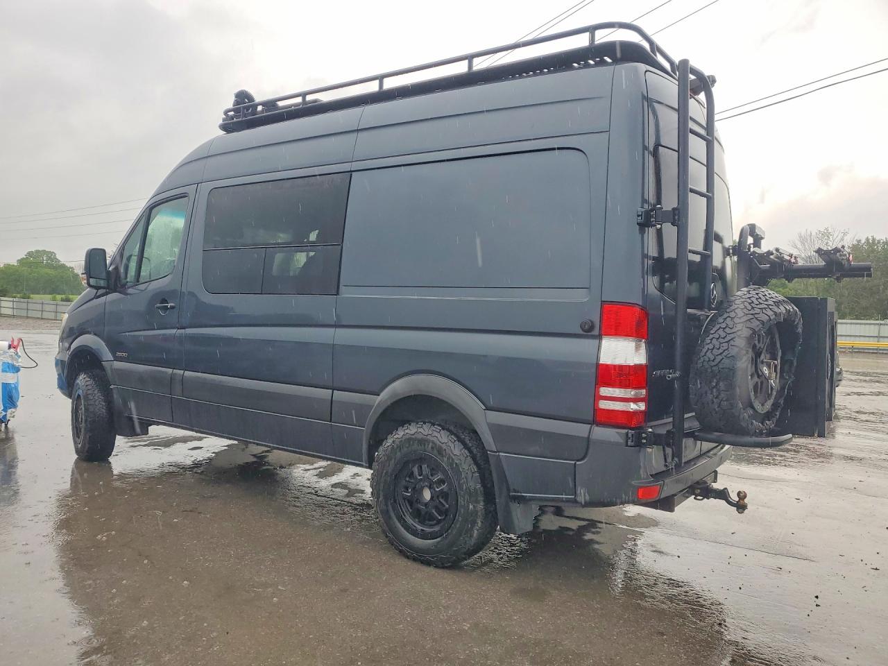 Mercedes-Benz Sprinter 2500