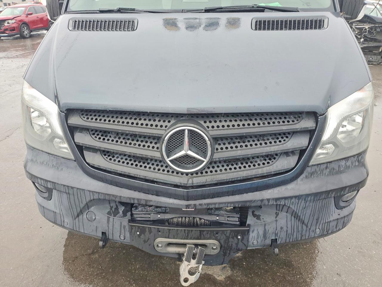 Mercedes-Benz Sprinter 2500