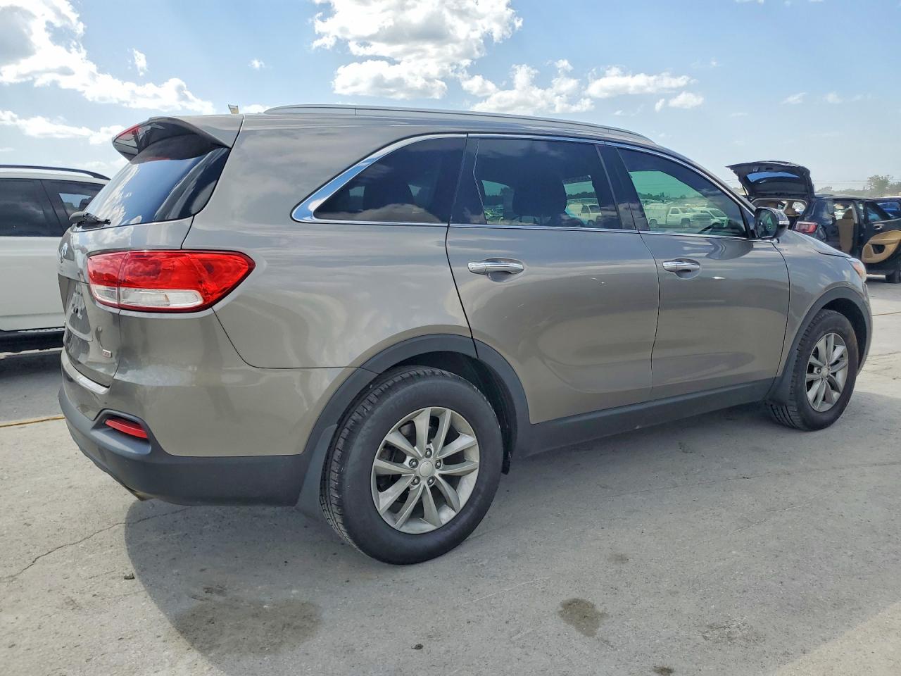 Kia Sorento Lx