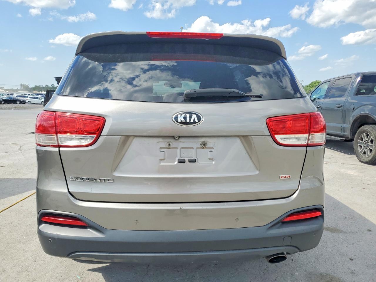 Kia Sorento Lx