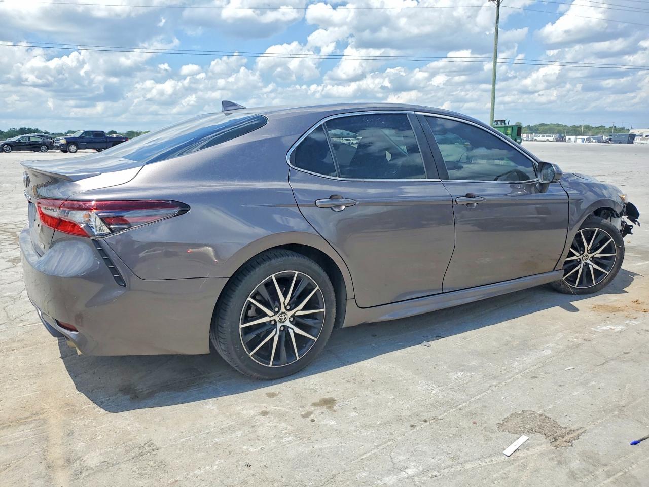Toyota Camry Se