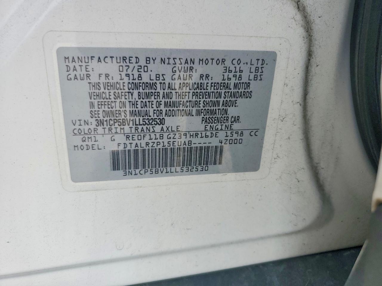 Nissan Kicks S