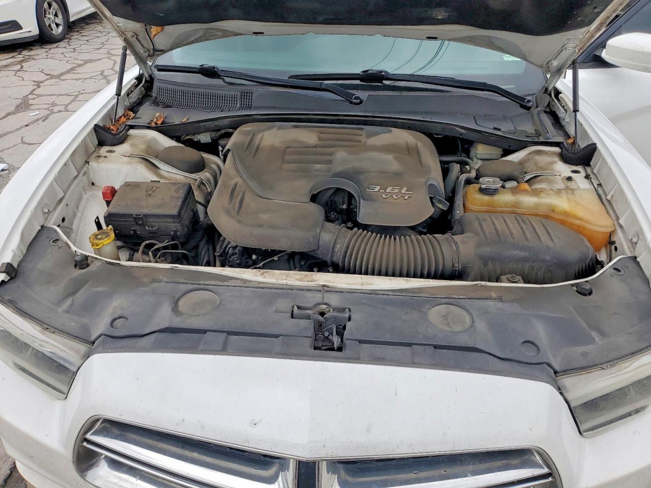 Dodge Charger Se
