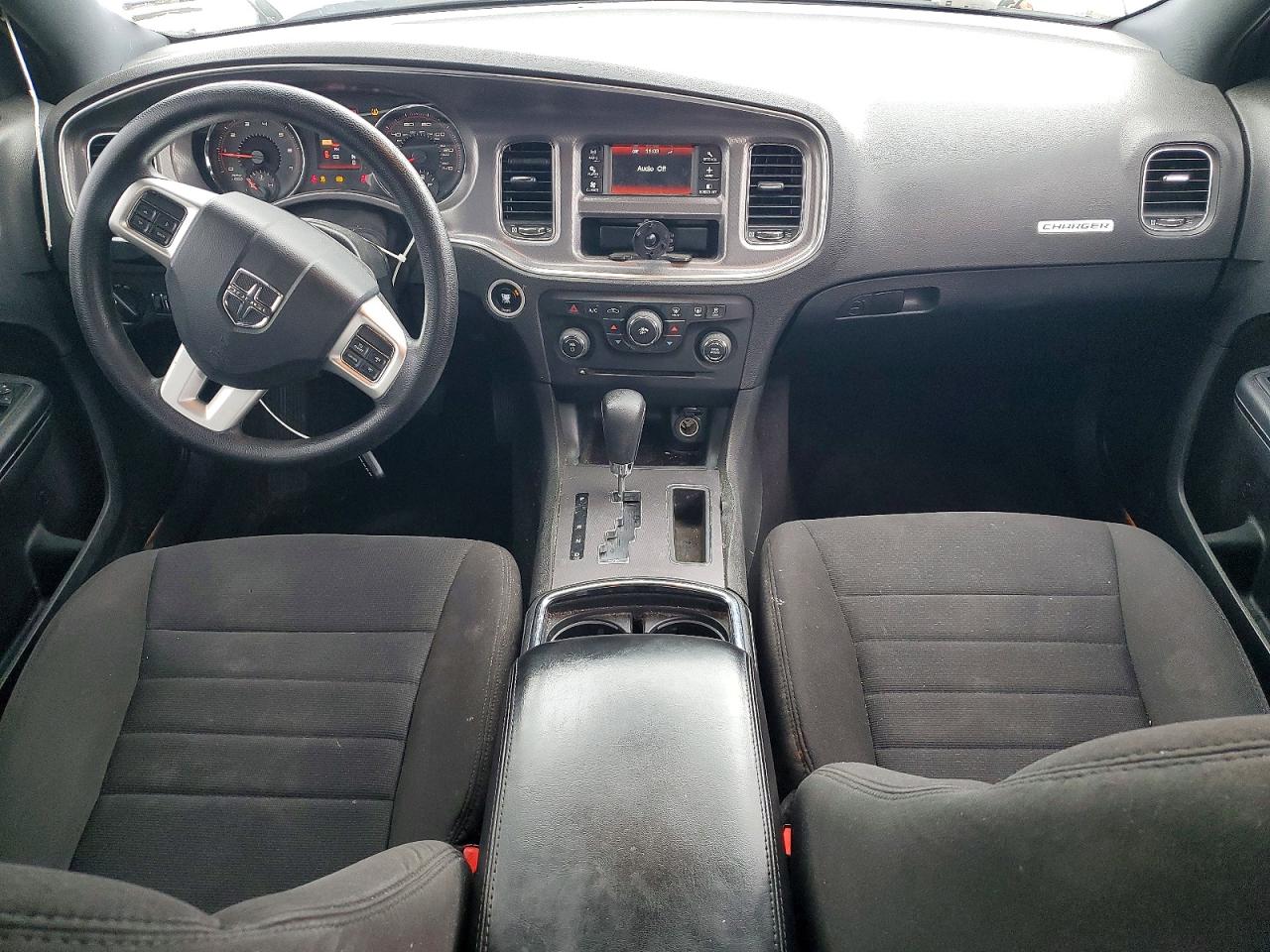 Dodge Charger Se