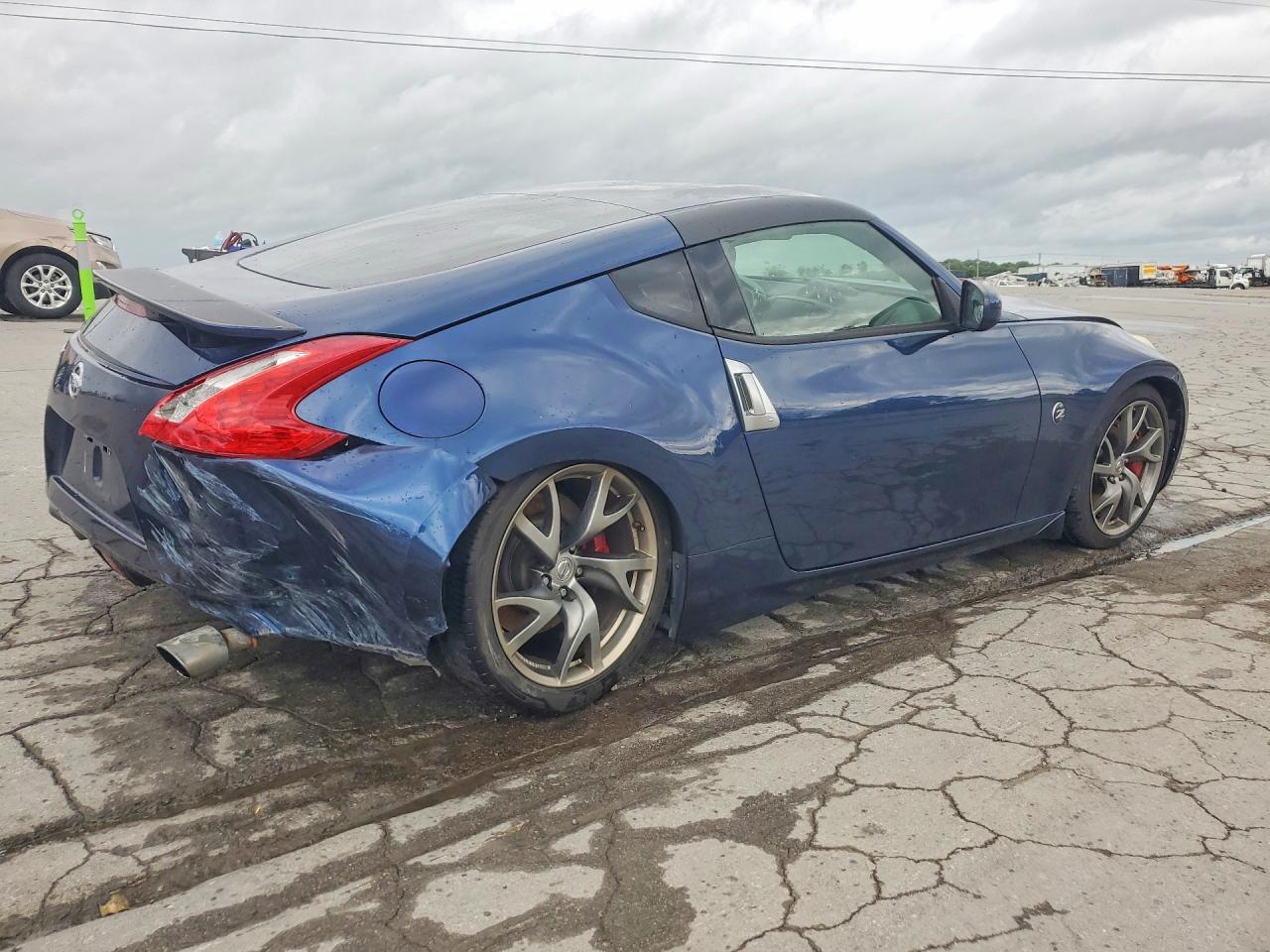 Nissan 370Z Base