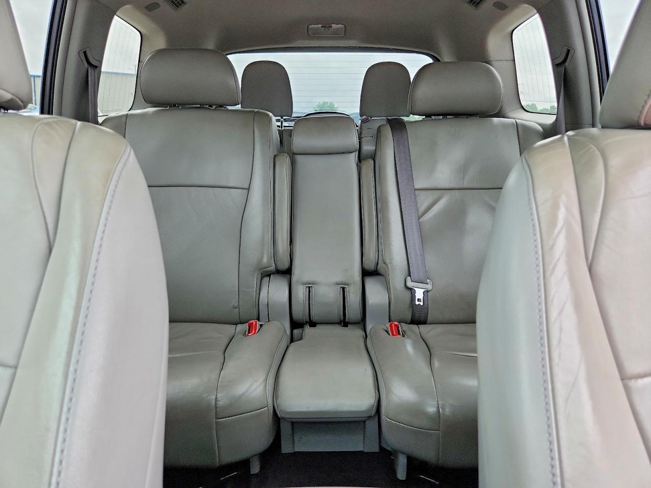 Toyota Highlander Se