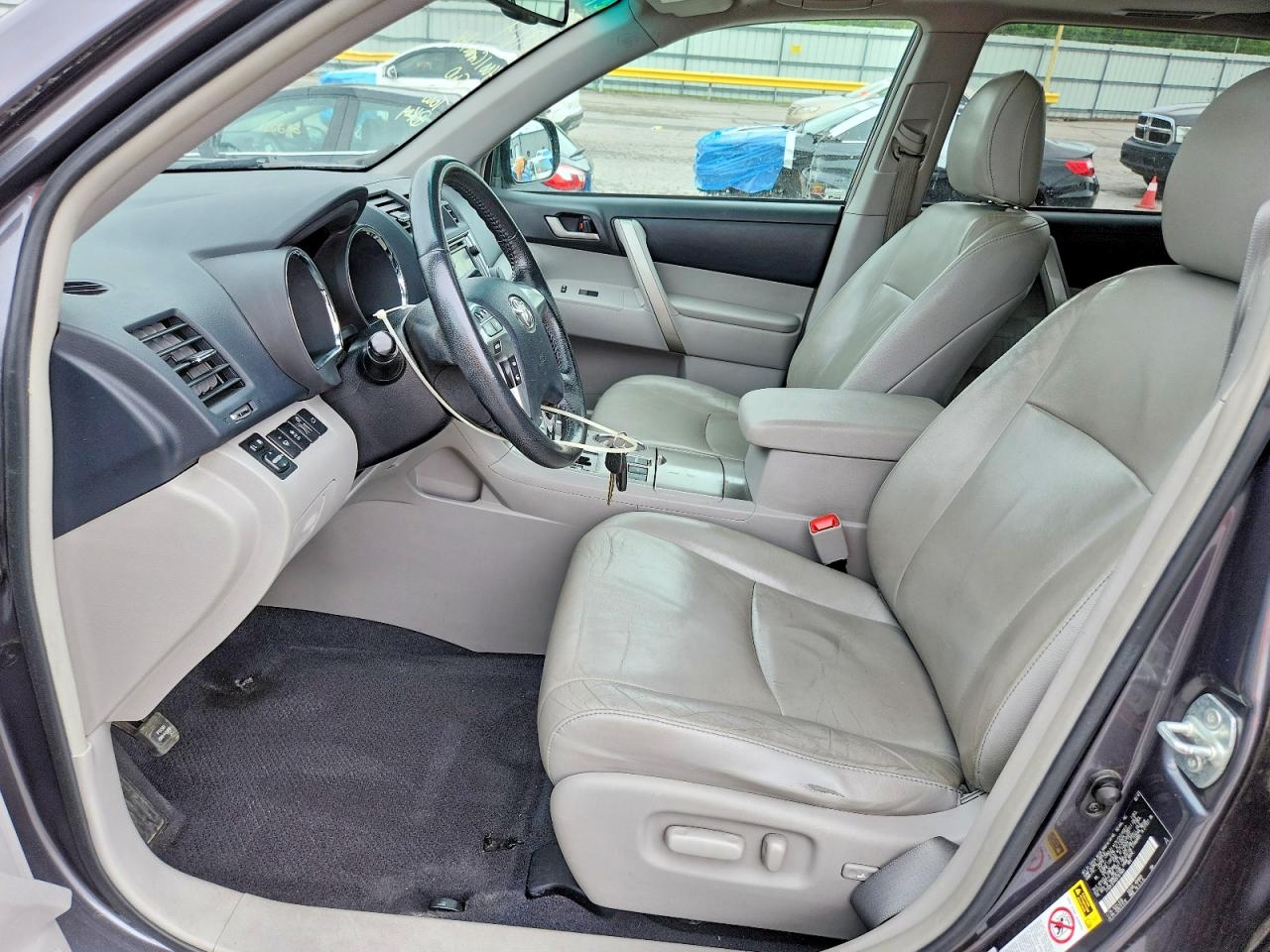 Toyota Highlander Se