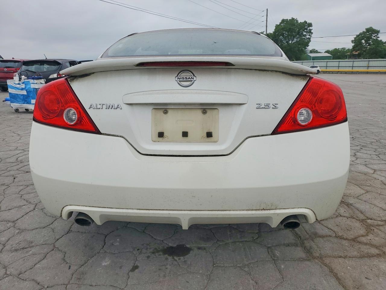 Nissan Altima S