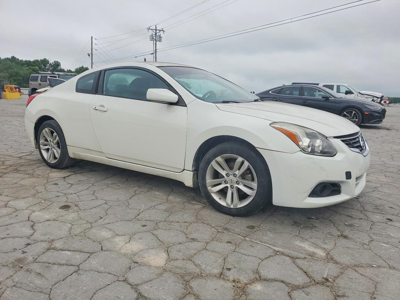 Nissan Altima S