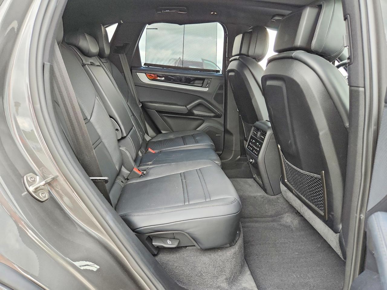 Porsche Cayenne S