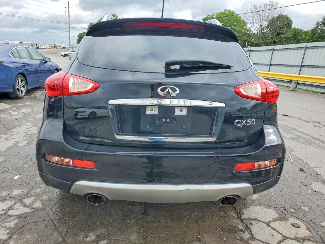 INFINITI Qx Base