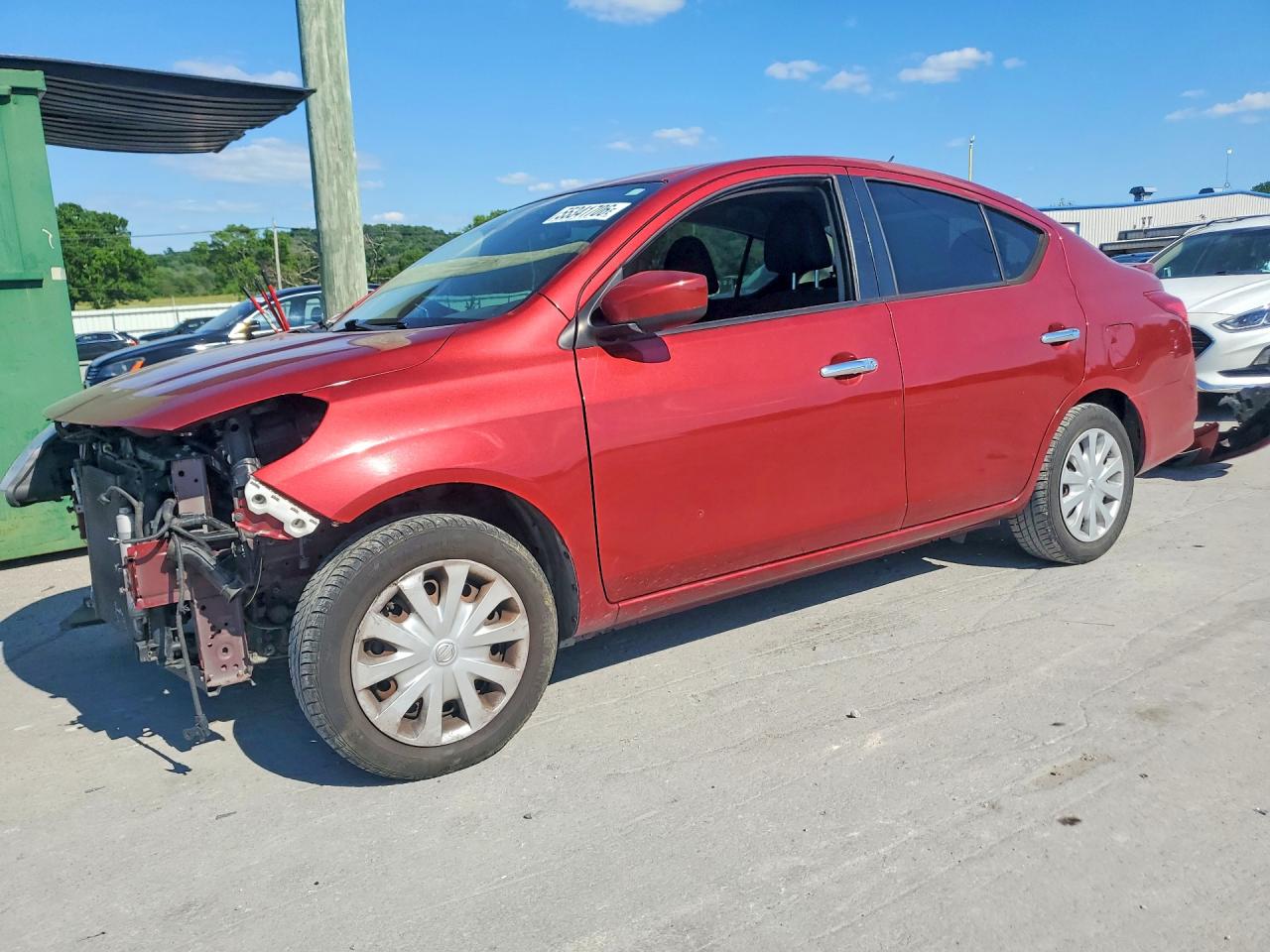 Salvage Nissan Versa Image