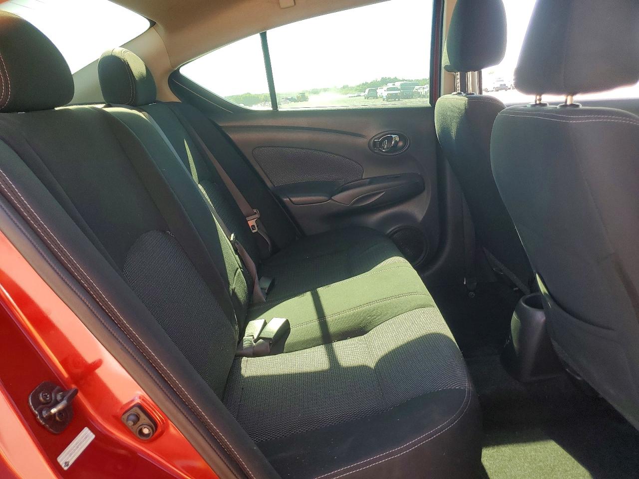 Nissan Versa 1.6 Sv