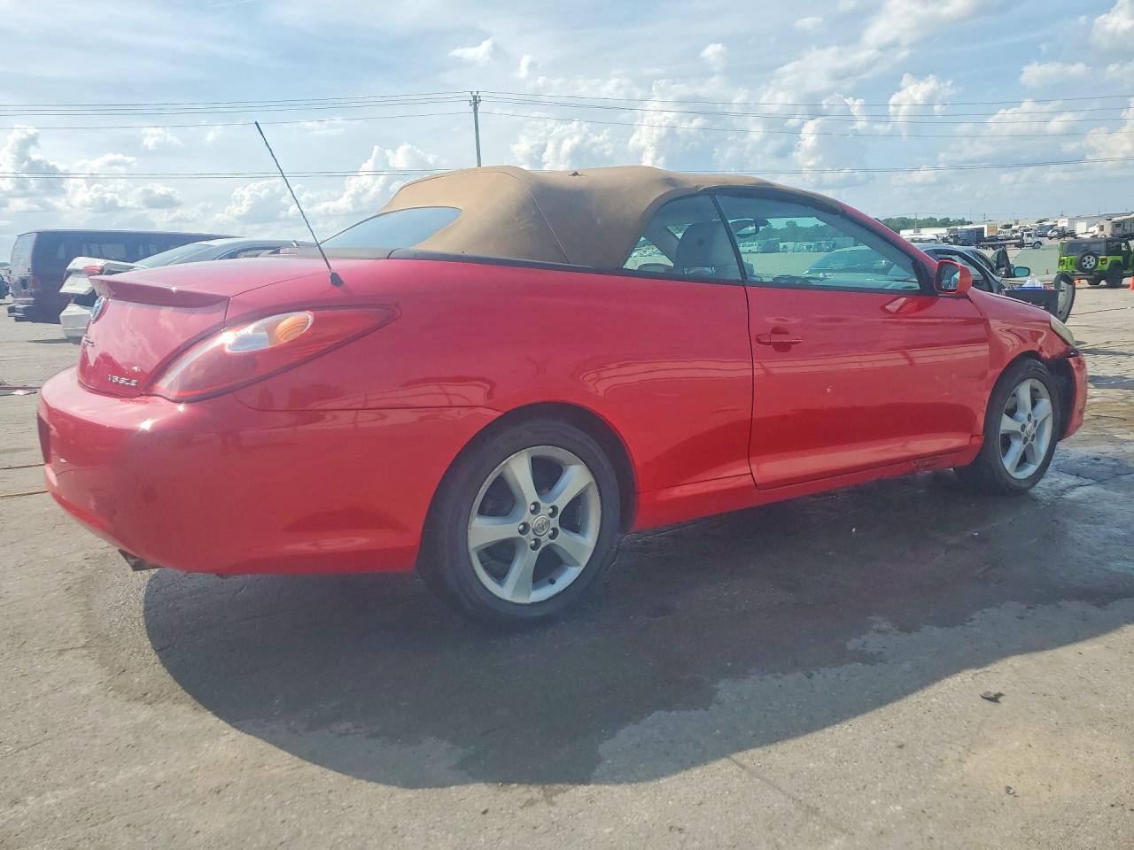 Toyota Camry Sle V6