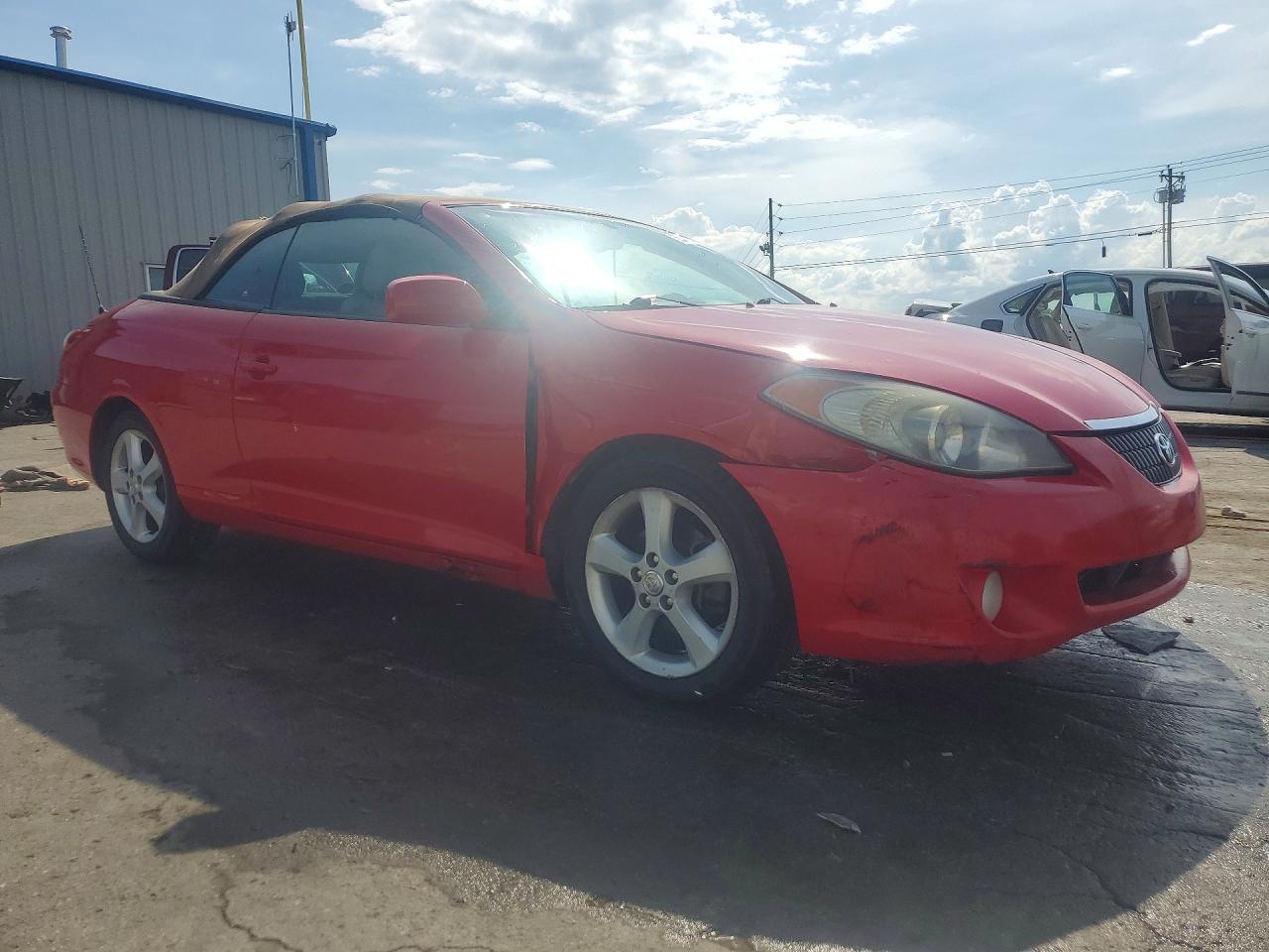 Toyota Camry Sle V6