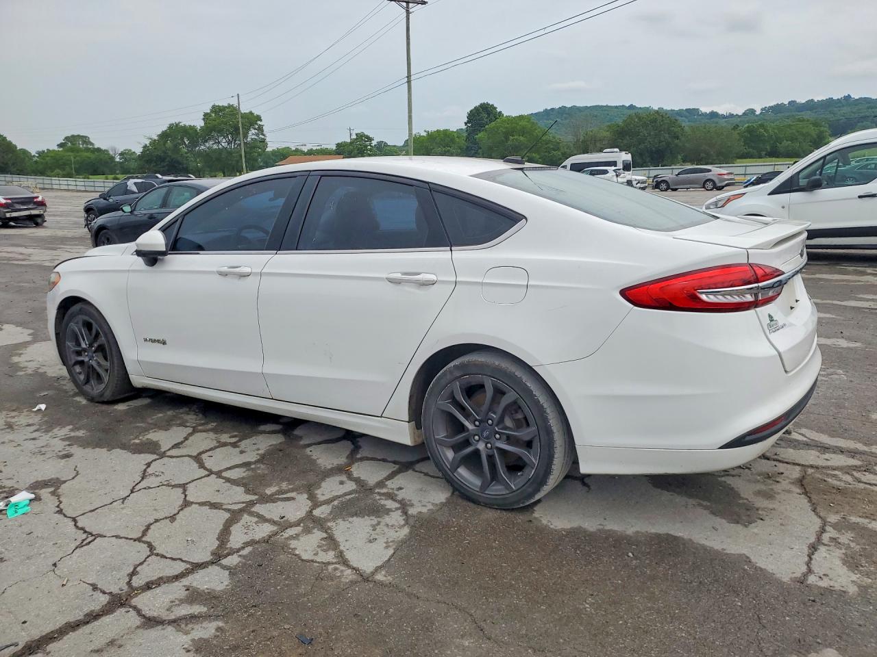 Ford Fusion Se Hybrid