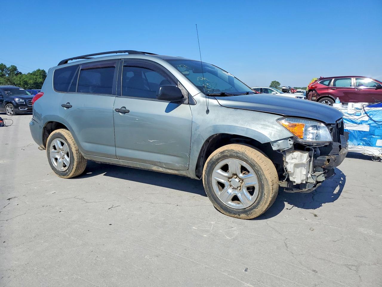 Toyota RAV4 Base