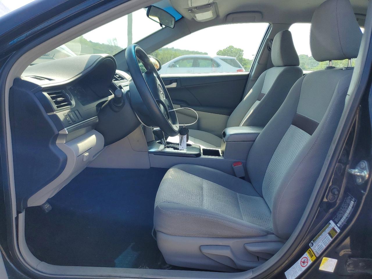 Toyota Camry L