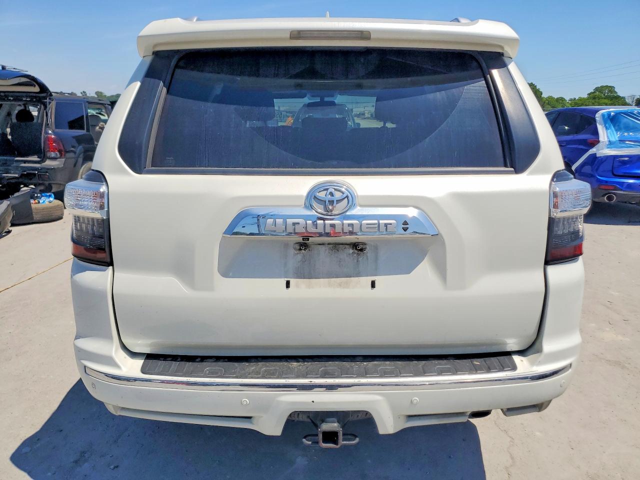 Toyota 4Runner Limited