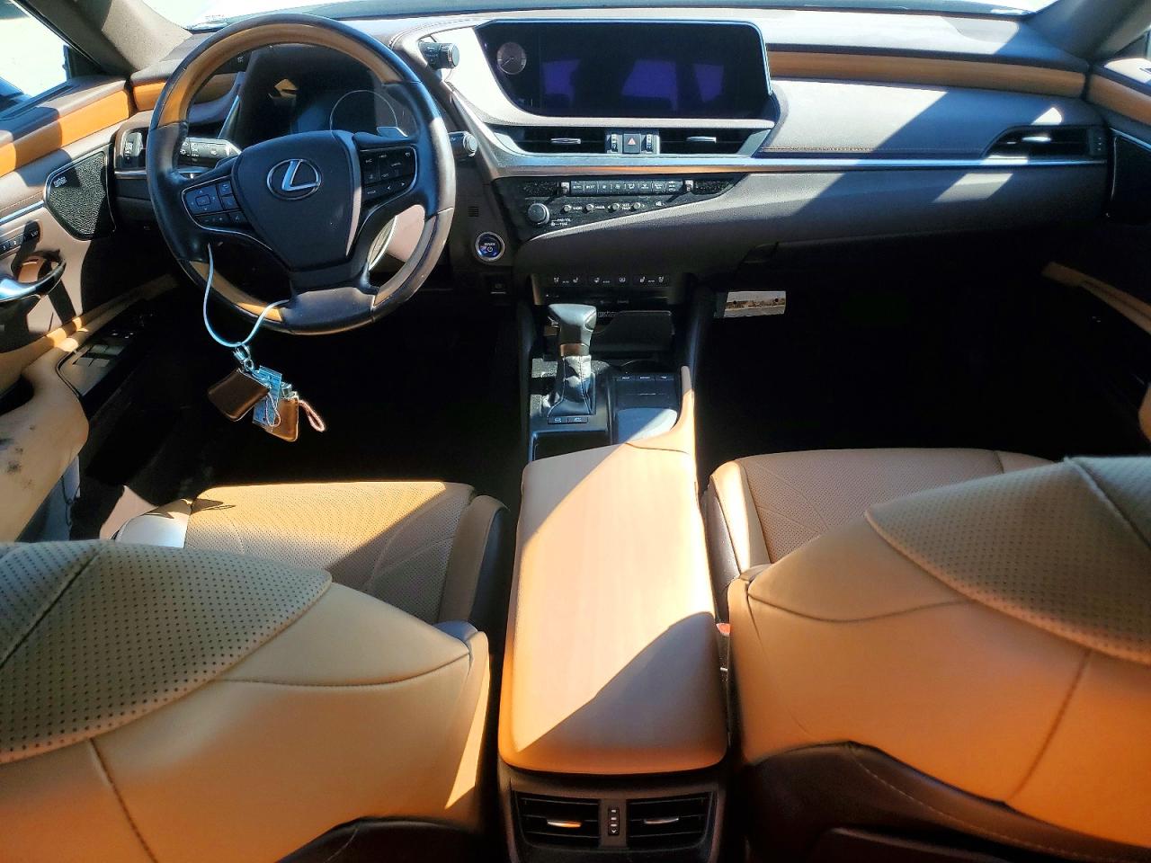Lexus Es 300h Luxury