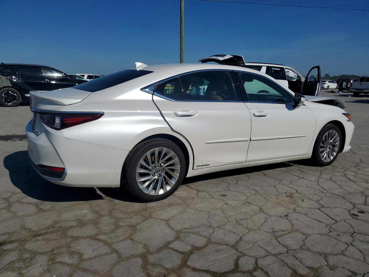 Lexus Es 300h Luxury