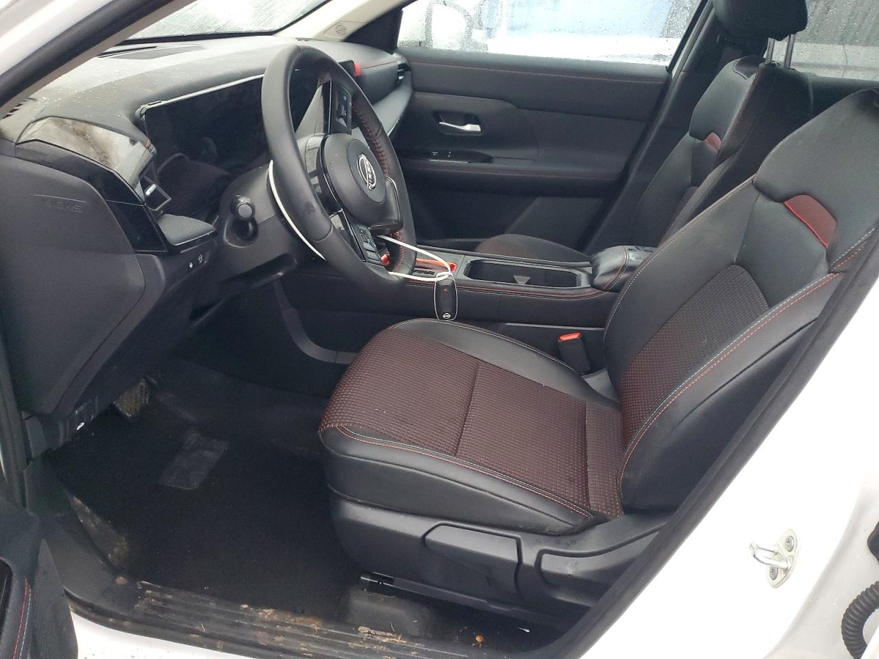 Nissan Kicks Sr