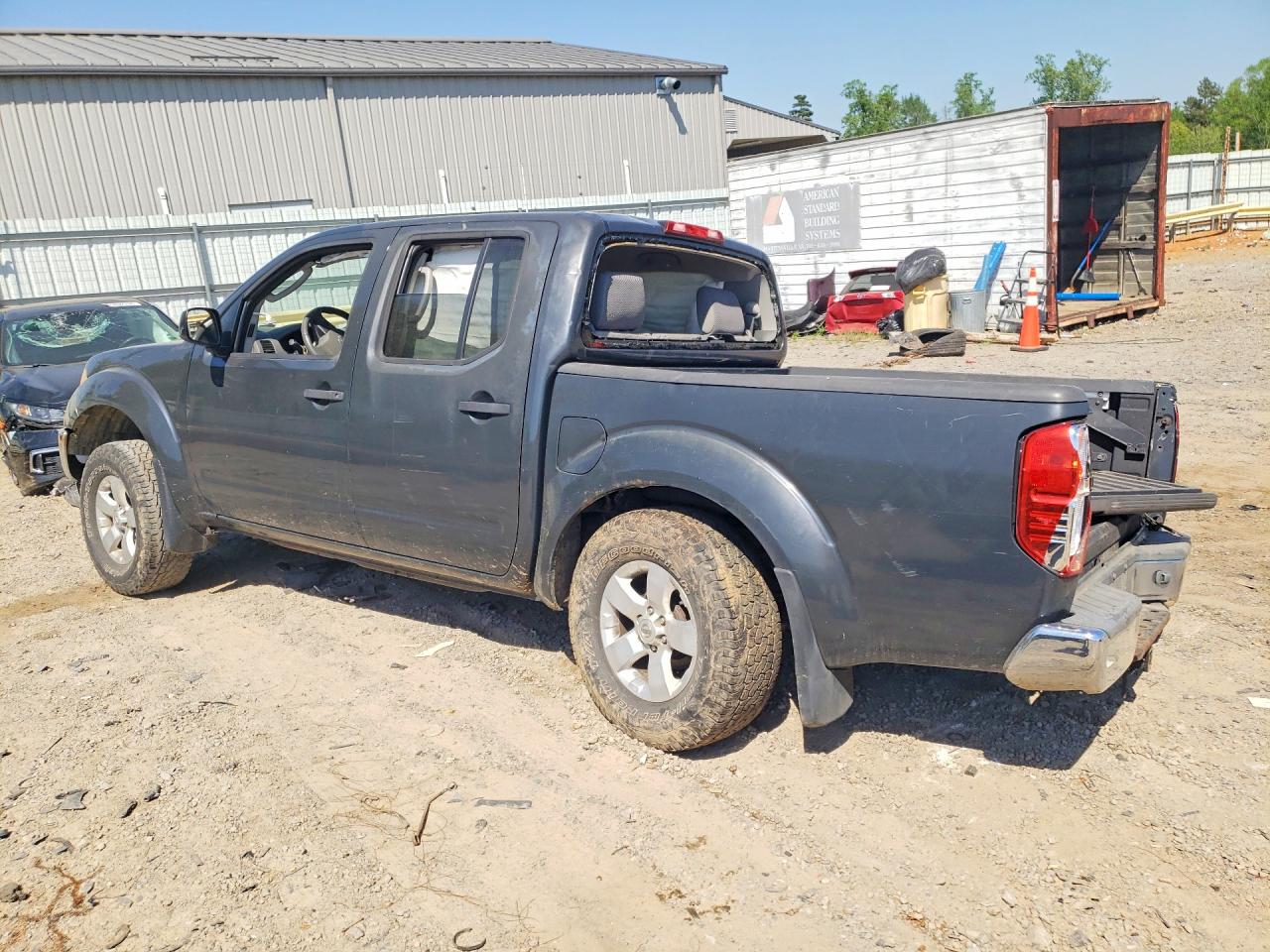 Nissan Frontier S