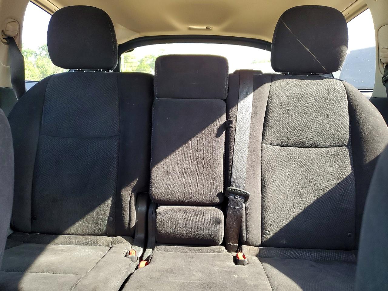 Nissan Pathfinder S