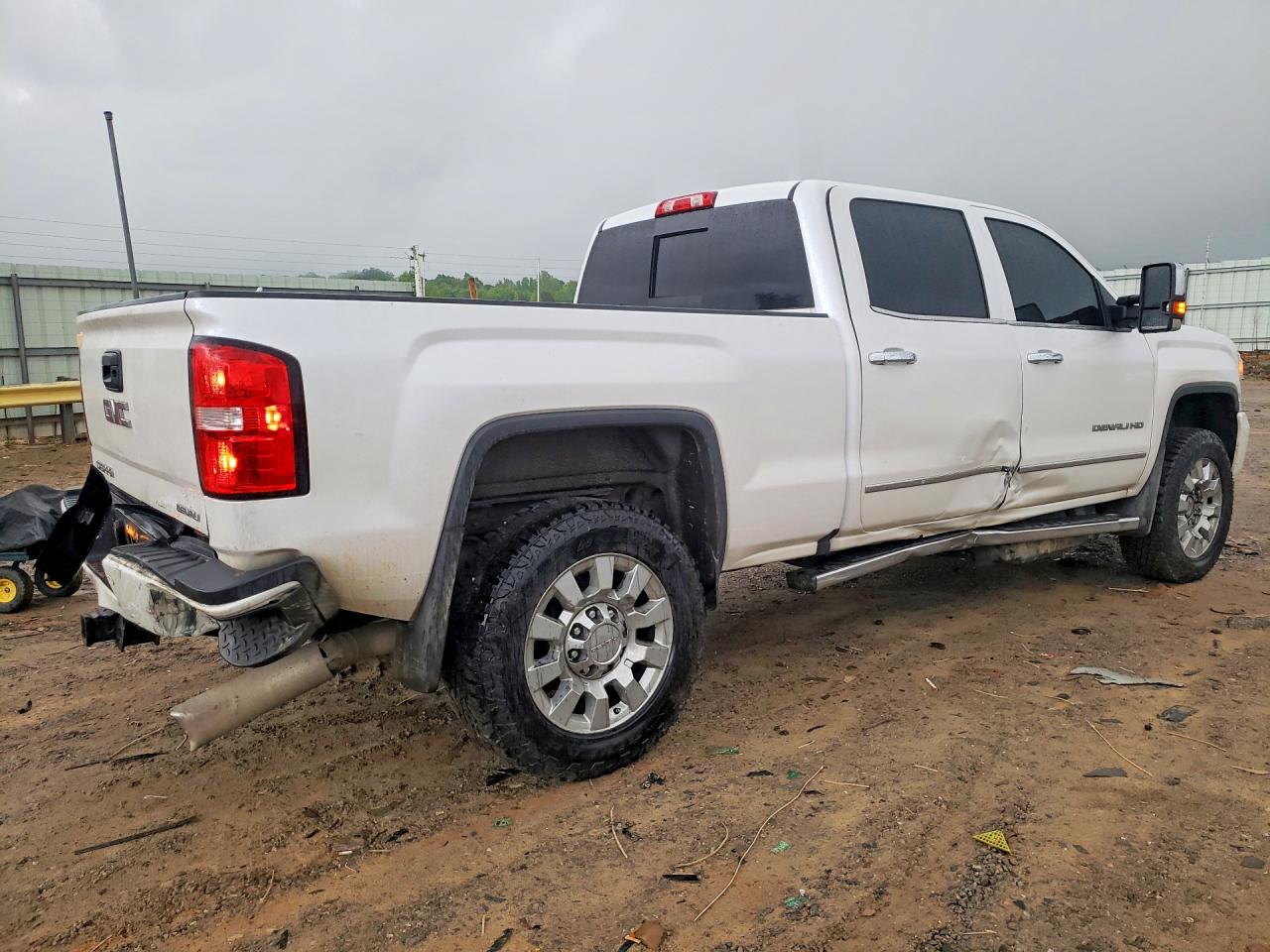 GMC Sierra K2500 Denali