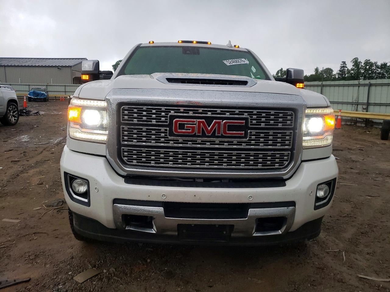 GMC Sierra K2500 Denali