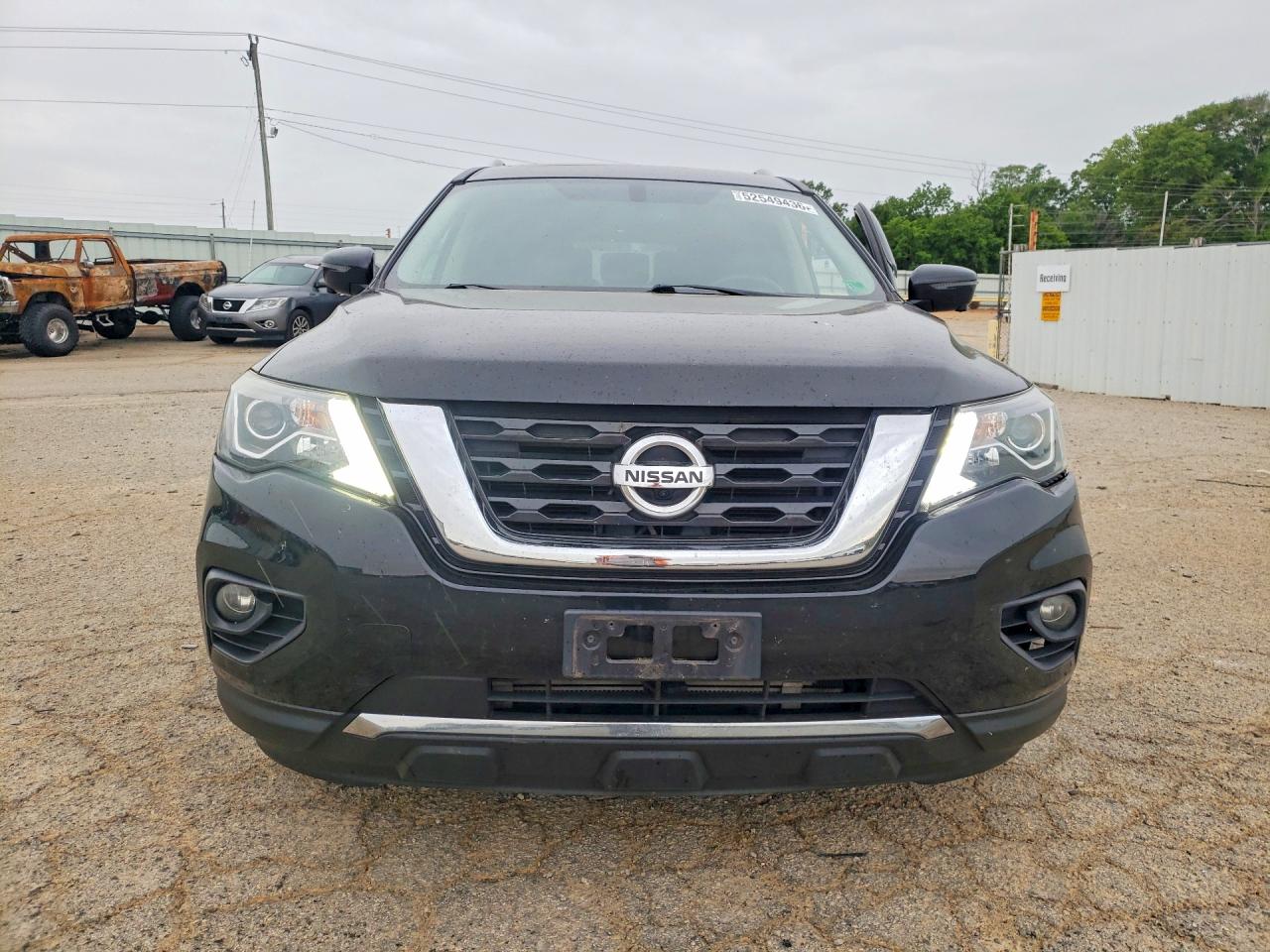Nissan Pathfinder Platinum