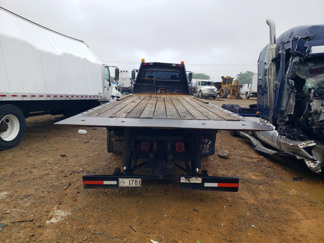 Freightliner M2 106 Medium Duty
